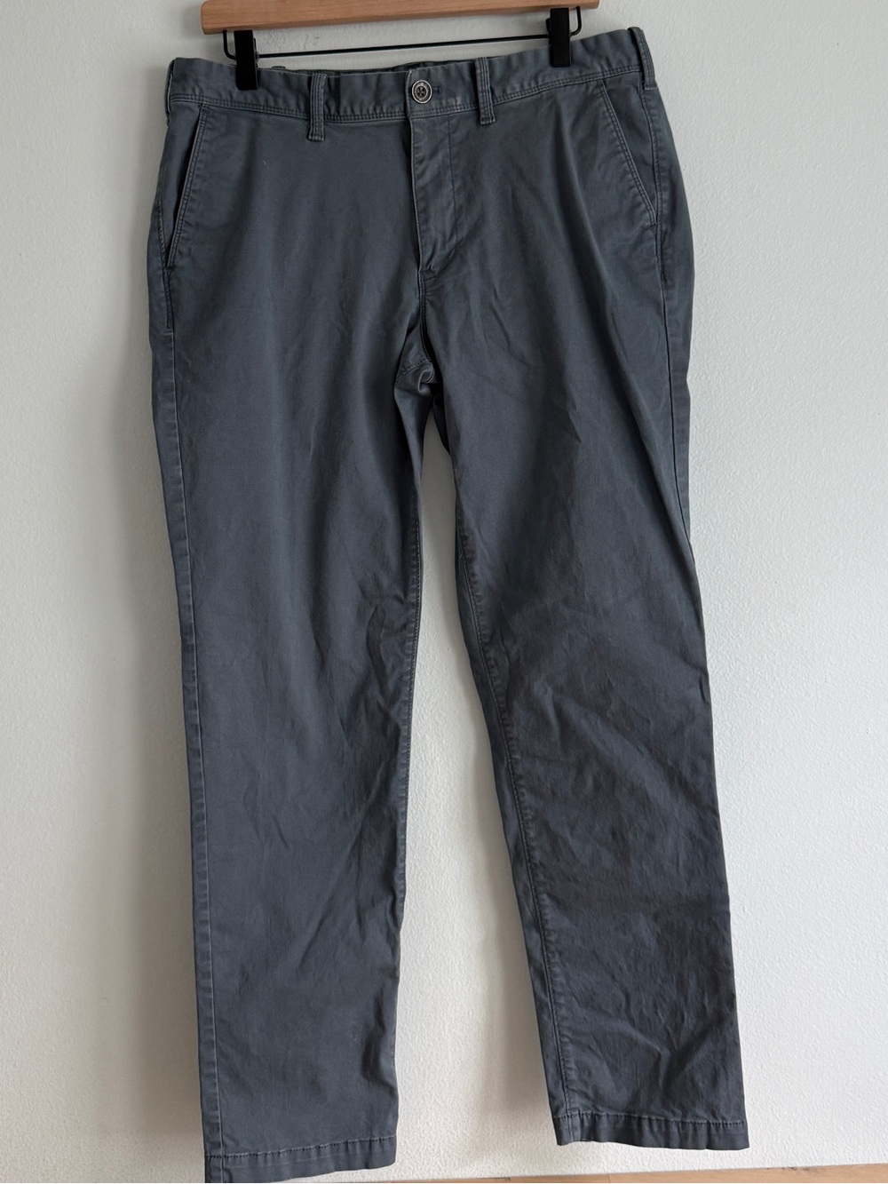 Express Men's Skinny Fit Hayden Slate Gray Chinos